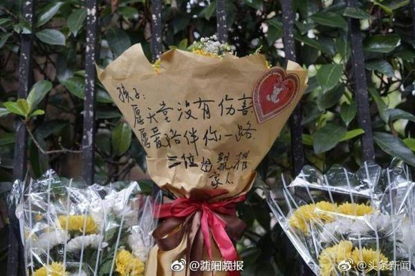 普拉姆揭发克拉克？名记：事情早就定了 前者是开玩笑但包袱没响